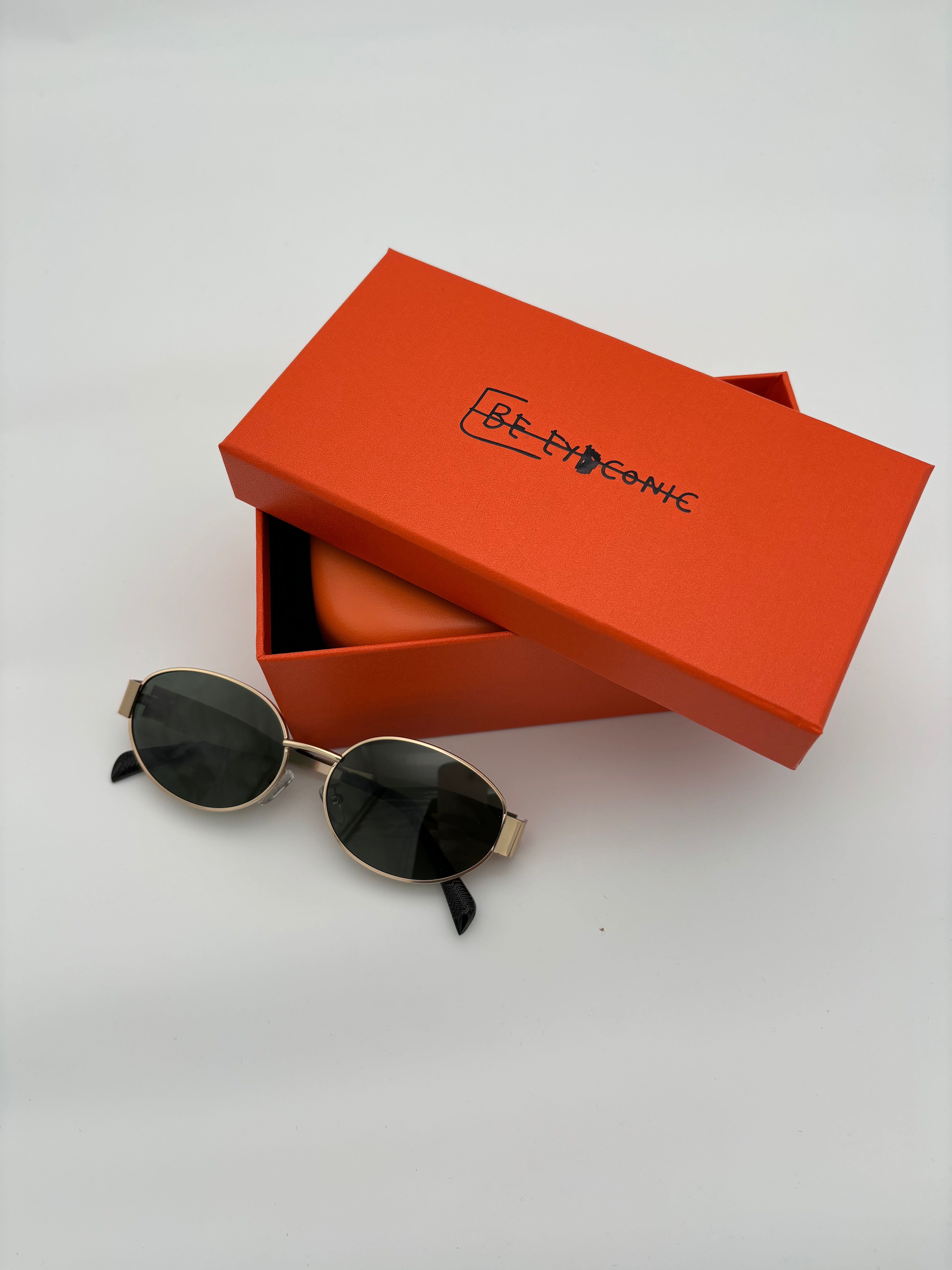 OCTAVIA – BeEyeConic.com