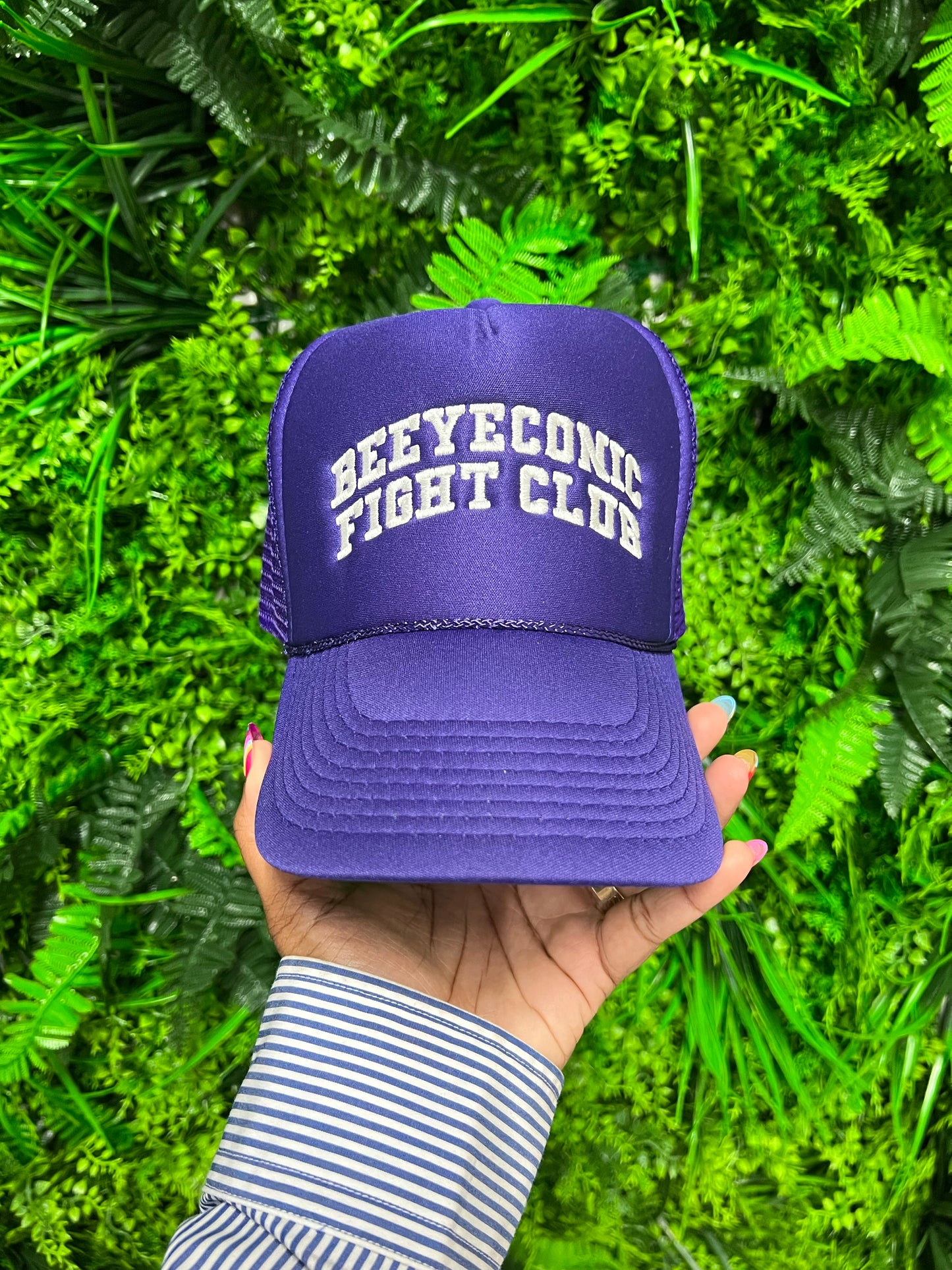 BeEyeConic Fight Club Trucker : PURPLE